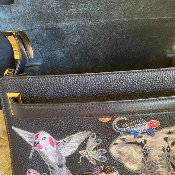 Valentino Garavani embroidered animal leather handbag - Picture 7 of 16